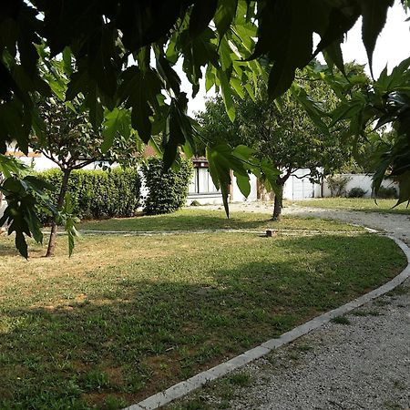 Les Annexes Villa Verdun-sur-le-Doubs Exterior photo